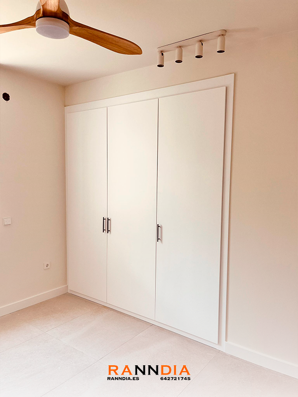 Armario a medida 16 en Marbella