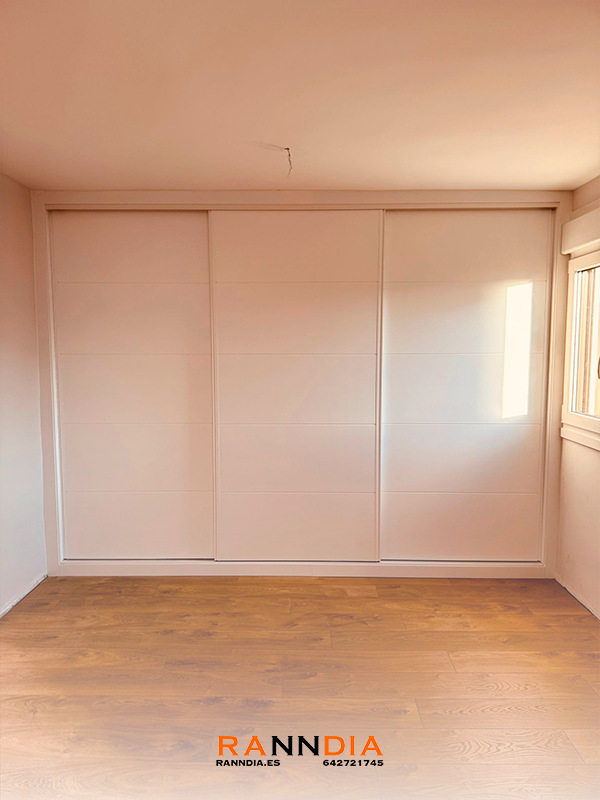 Armario a medida 8 en Marbella